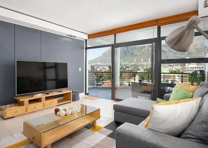 8Th Floor - Table Mountain Views Central & Secure